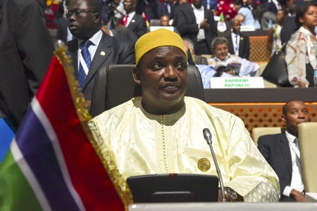 En Gambie, une alliance très critiquée entre le parti d’Adama Barrow et celui de Yahya Jammeh