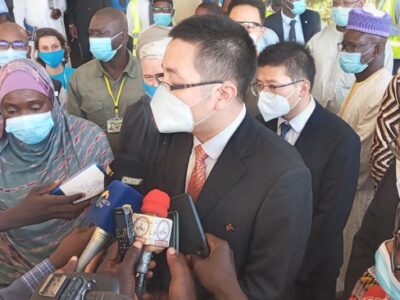 Mali : 835 200 doses de vaccin SINOVAC réceptionnées
