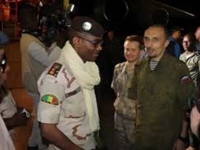Mali: le colonel Sadio Camara, victime de sanctions américaines pour son rapprochement avec la Russie